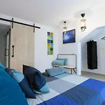 Apartment Enigma *